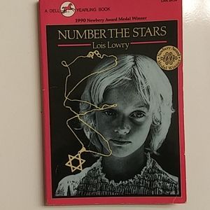 📚4 for $20📚 Number The Stars Book